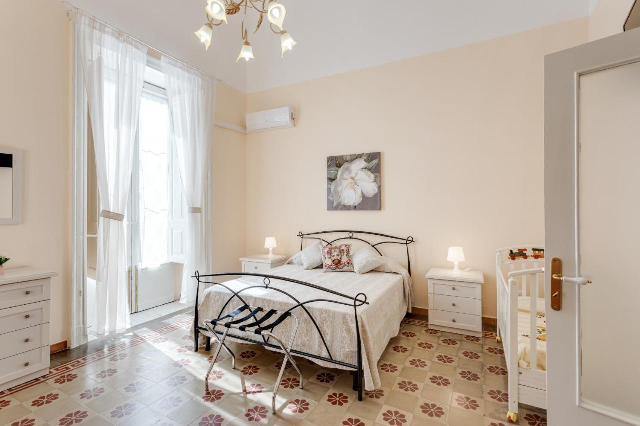 Catania Central Apartment With Terrace- Casa Mariella Esterno foto